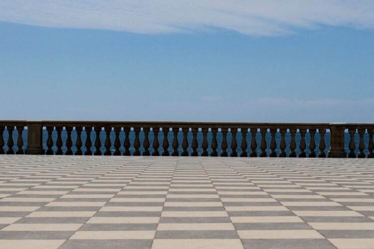 Terrazza Mascagni, la magia di Livorno: il panorama più suggestivo tra mare e cielo
